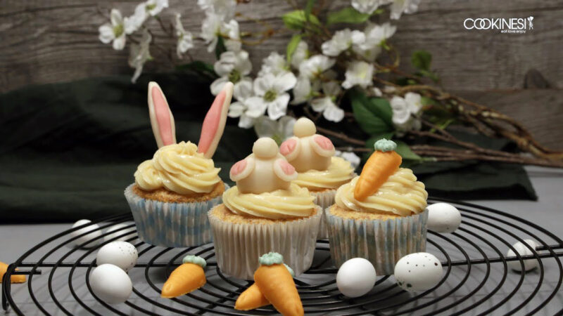 Videotutorial: Oster-Cupcakes mit weissem Schoko-Frosting - Cookinesi Videotutorial: Oster-Cupcakes mit weissem Schoko-Frosting - Cookinesi