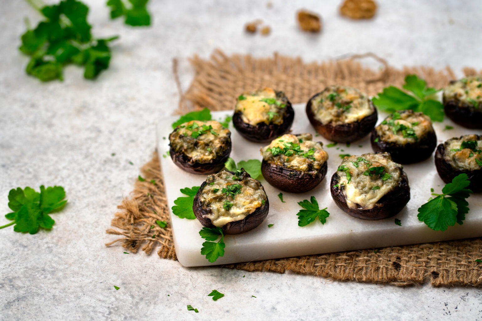 Mit Spinat gefüllte Champignons - 60s Tutorial - Cookinesi