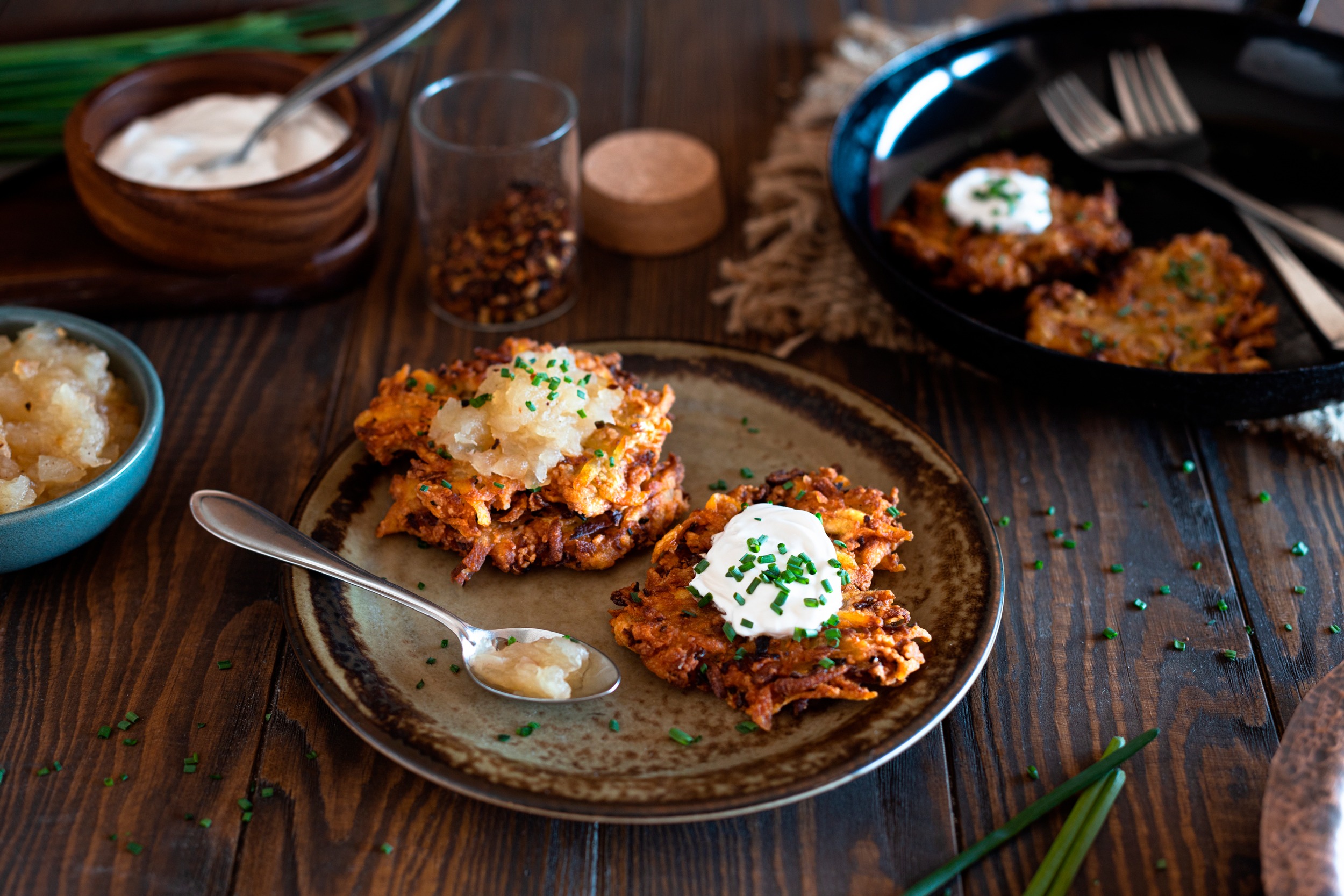 Latkes mit scharfem Apfeldip